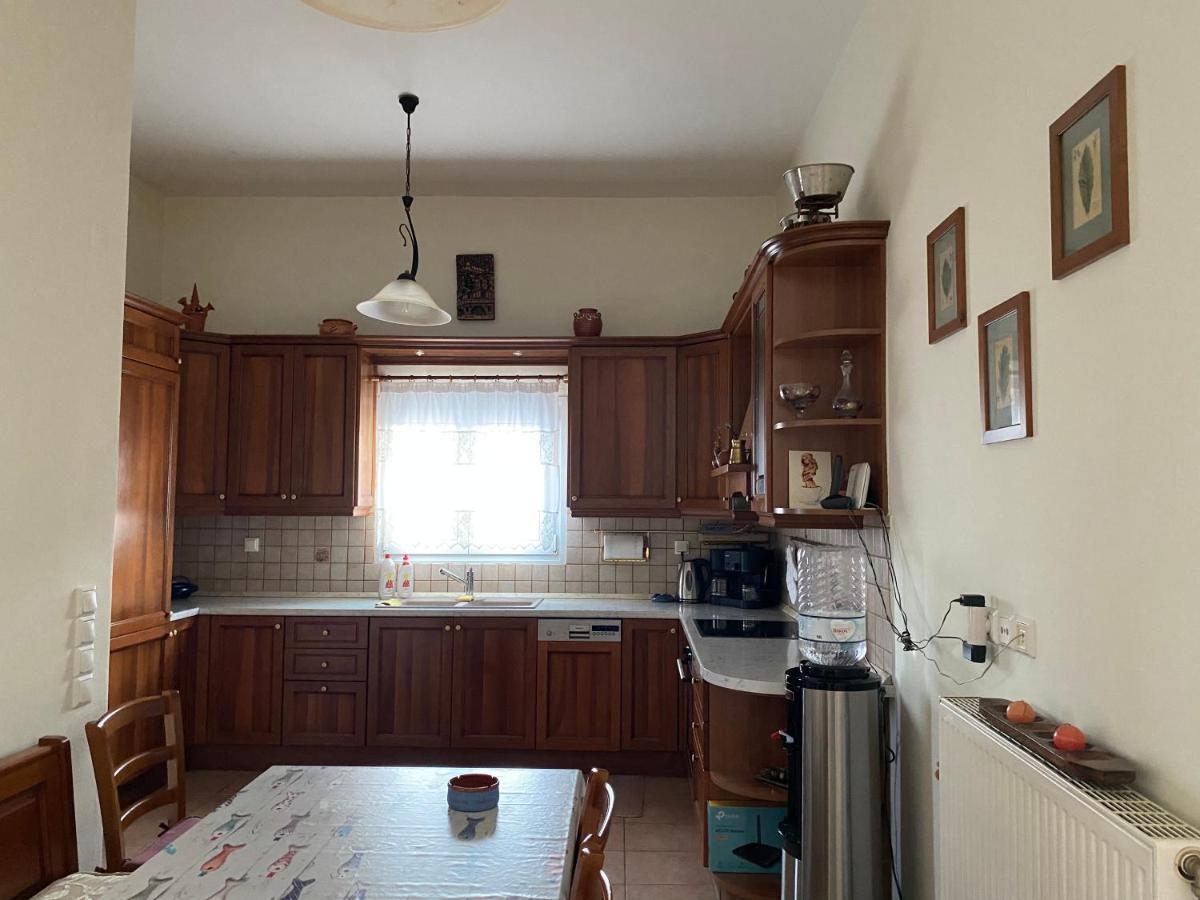 Maison De Bizou Holiday home Exambela